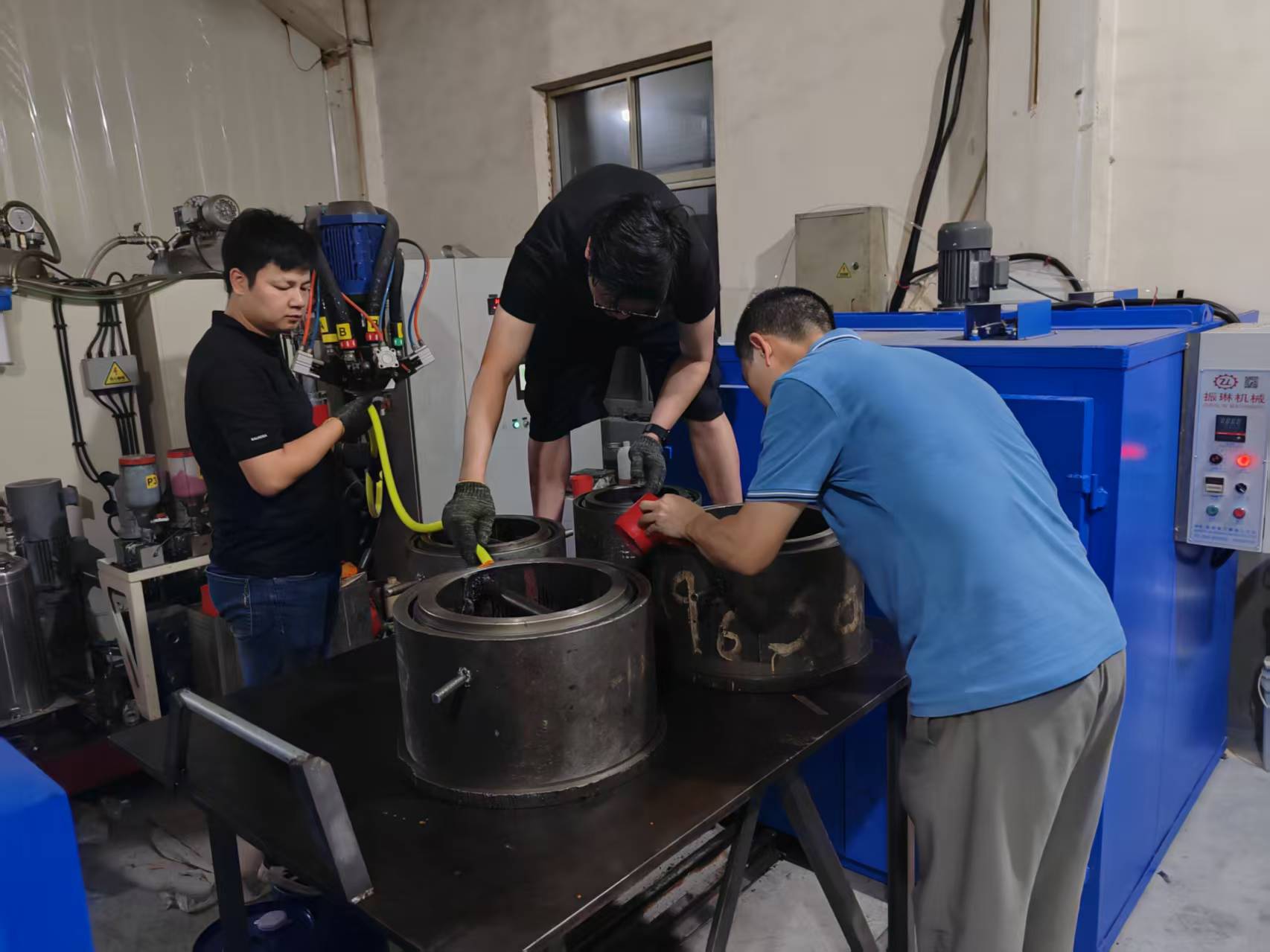 JUNSHIDA production team casting polyurethane parts