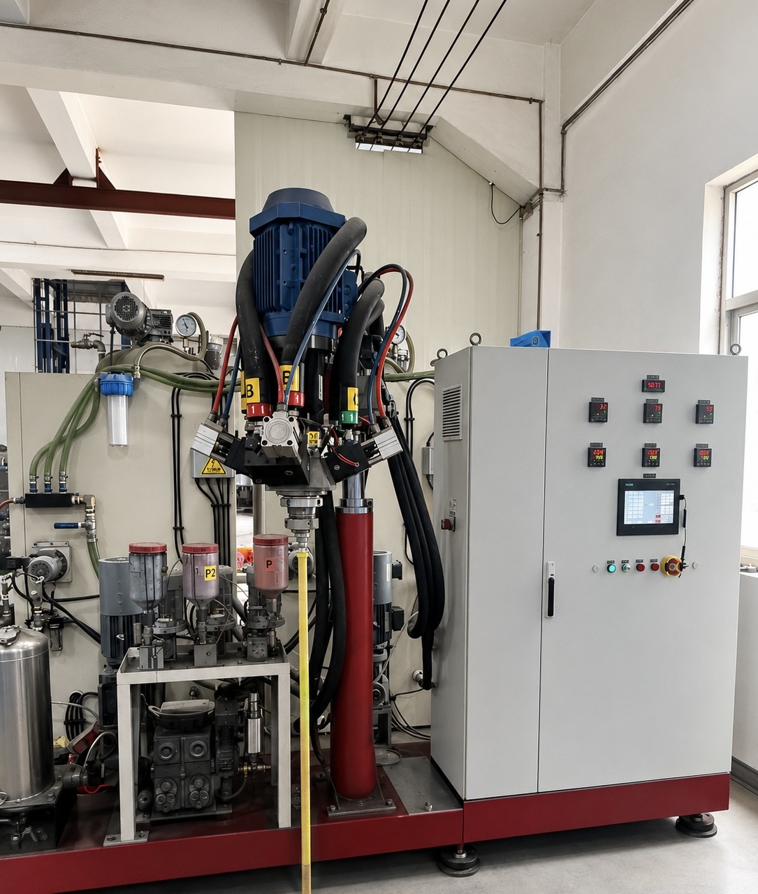 Polyurethane casting equipment in the JUNSHIDA workshop